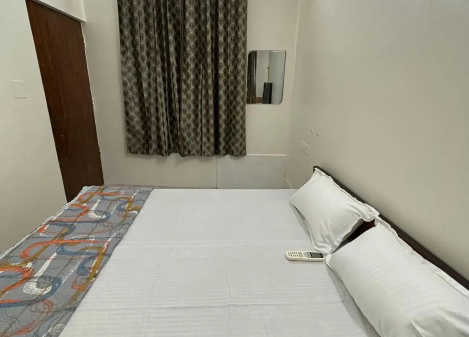 ホームステイ Pipewalas House バラナシ インド