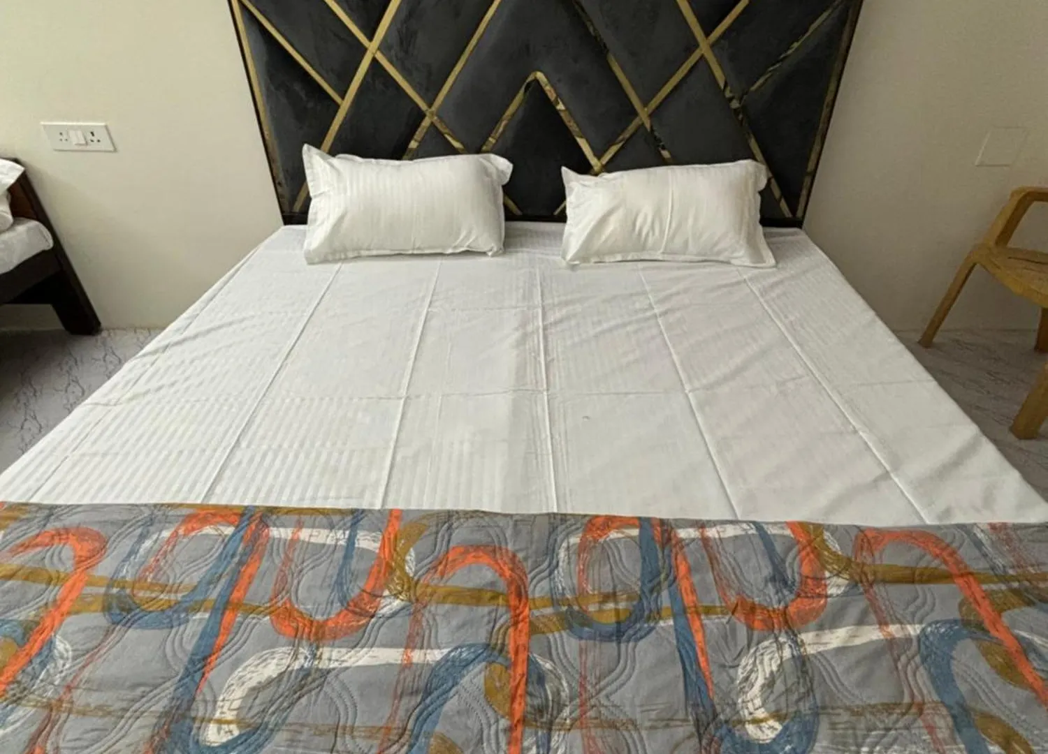 Pipewalas House Varanasi Hindistan