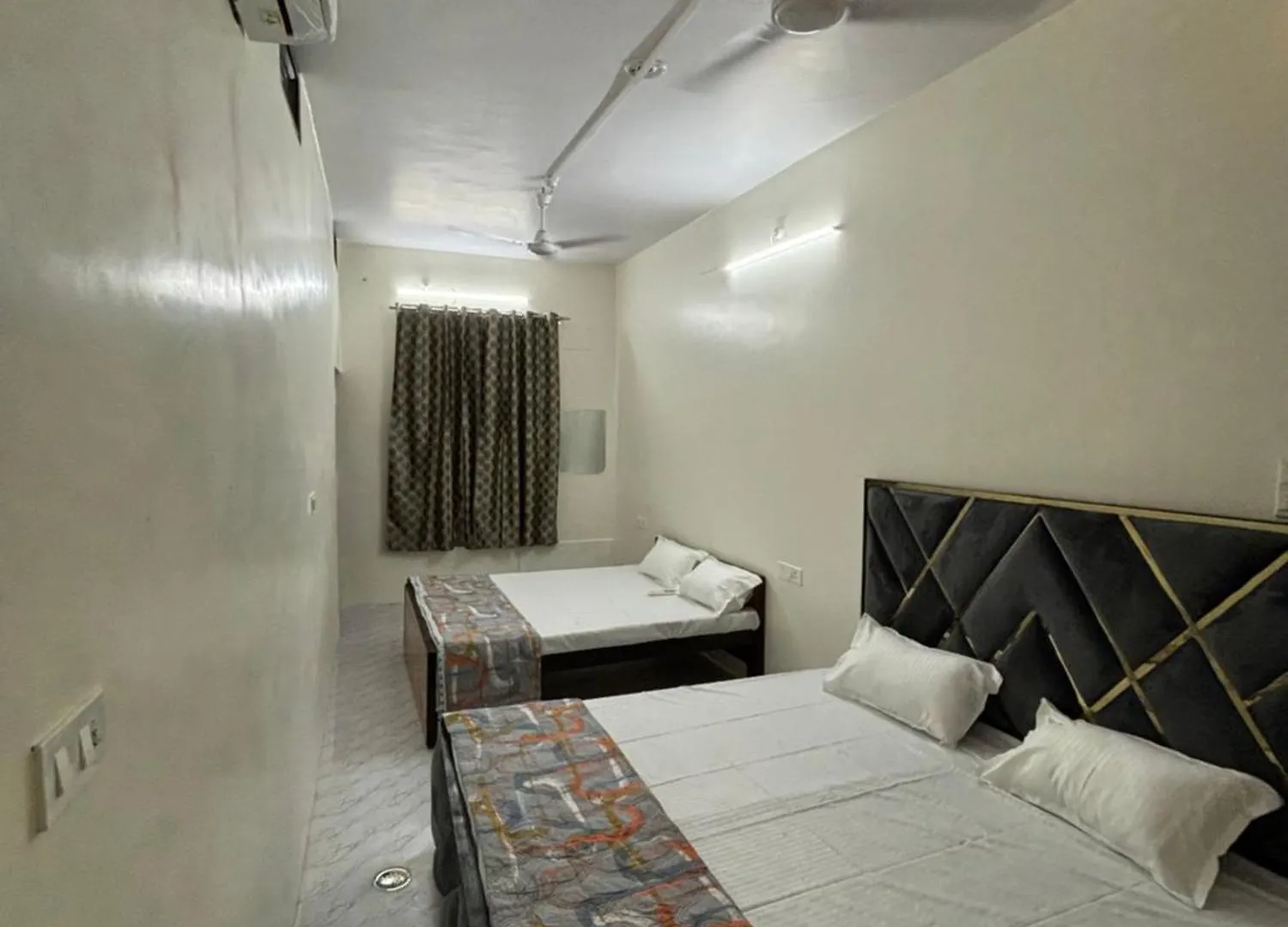 Pipewalas House Varanasi